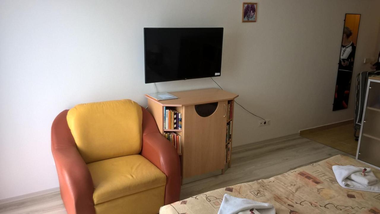 Lilla Wellnessapartman Zalakaros Exterior foto